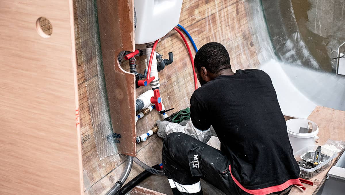 plombier-nautisme-métiers-Fountaine-Pajot