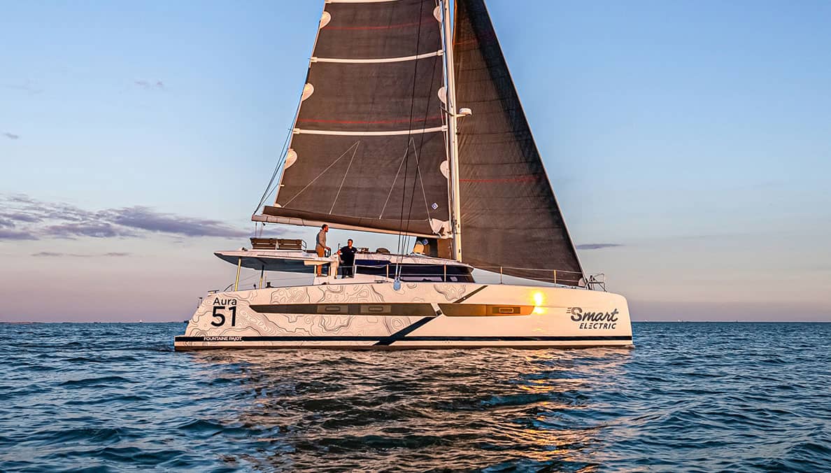Electric-boat-commitments-carbon-neutrality-Fountaine-Pajot