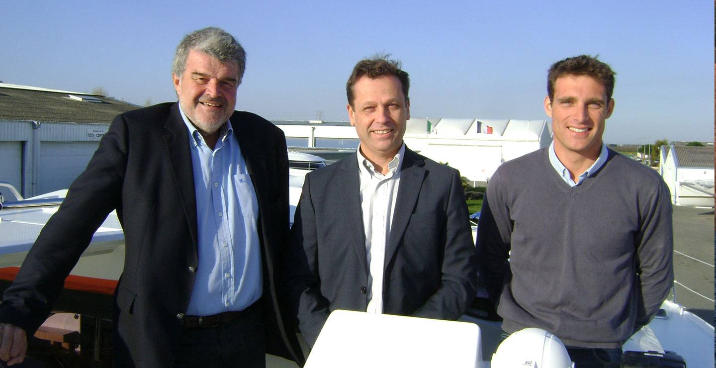 luxury-catamarans-Fountaine-Pajot-french-Shipyard