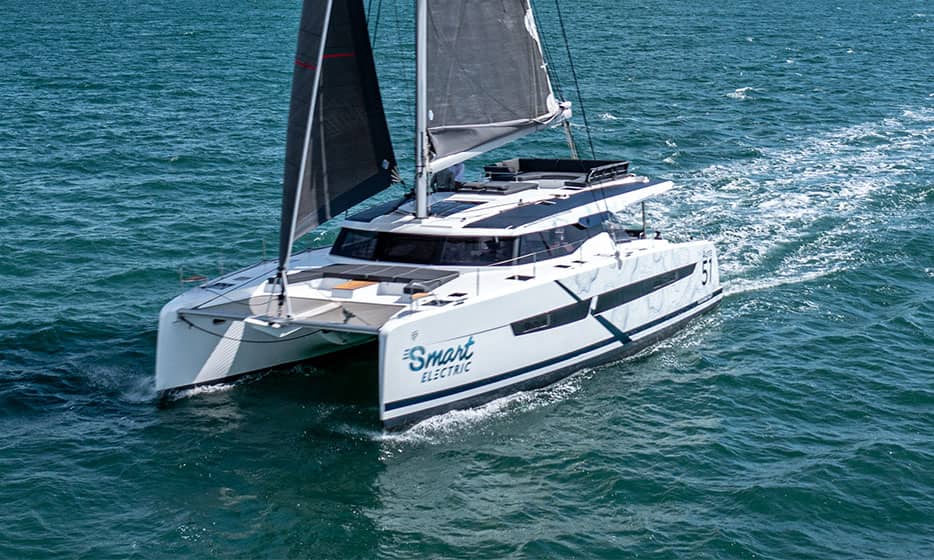 Visio-constructeur-de-bateaux-Fountaine-Pajot-electric-boats-