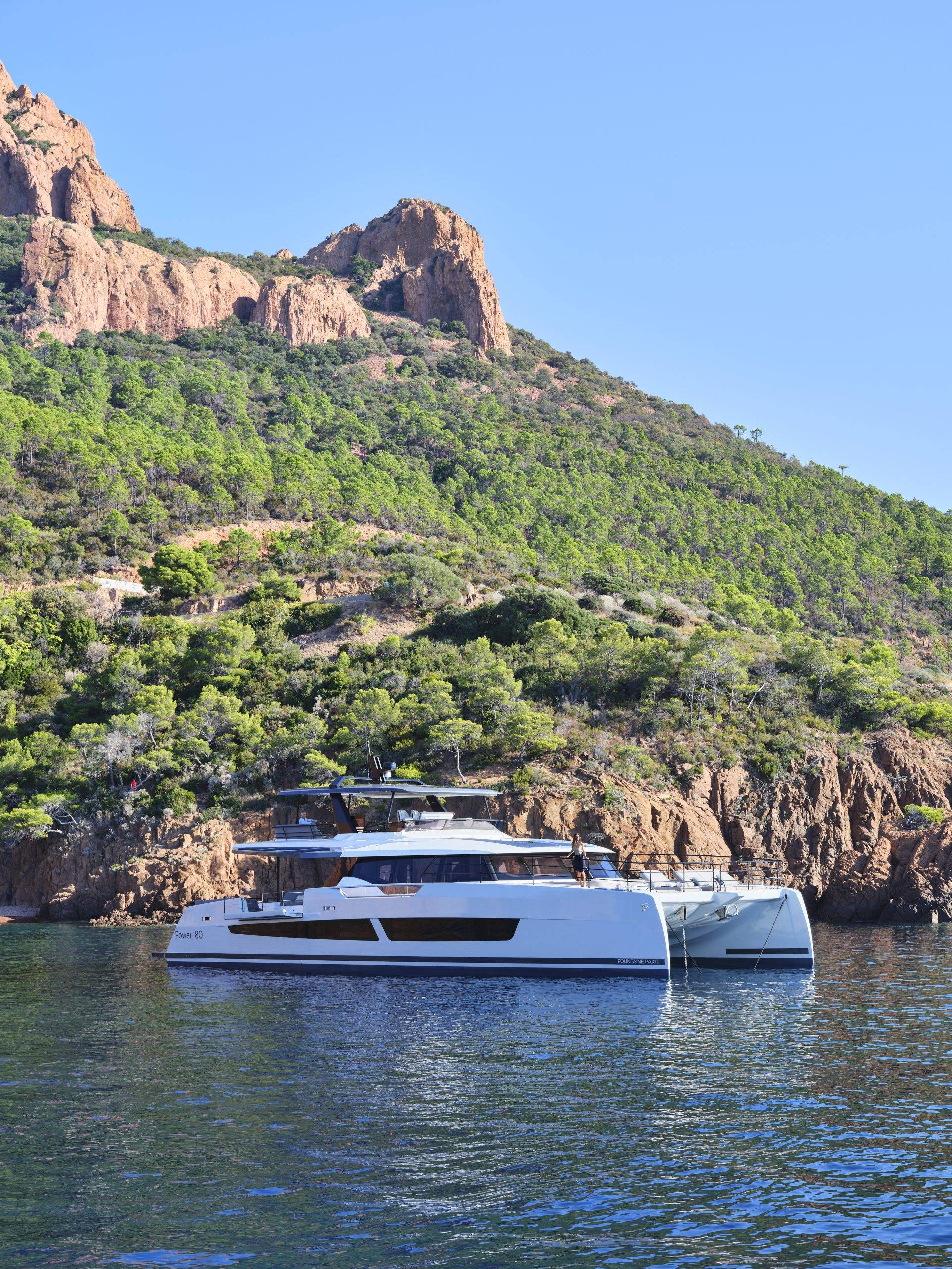 Fountaine-Pajot-Yachts_Power-80-ADD-06