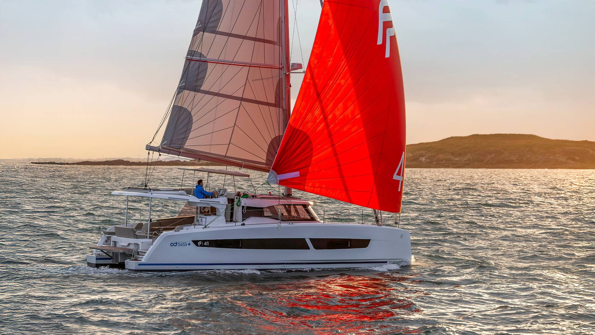 FP41-Fountaine-Pajot-Sailing-Catamarans-Exterior-View-07